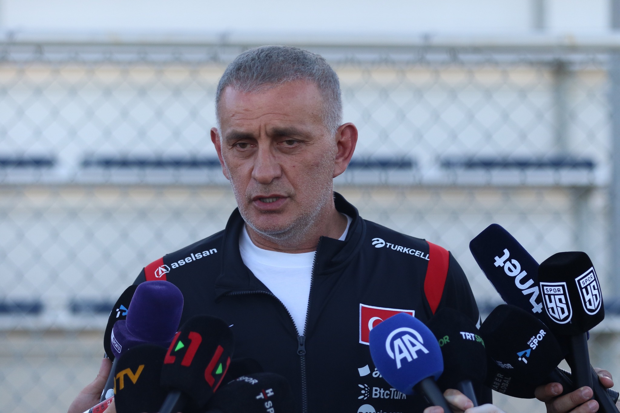 Hacıosmanoğlu’dan Infantino’ya sert sitem: Dünya Kupası’nın varlığına ters bir karar!