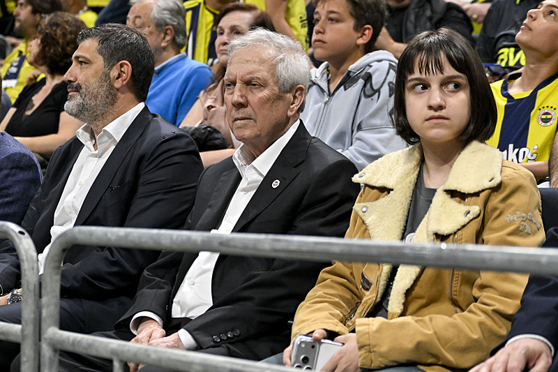 Fenerbahçe Başkanı Aziz Yıldırım’dan büyük fedakarlık!