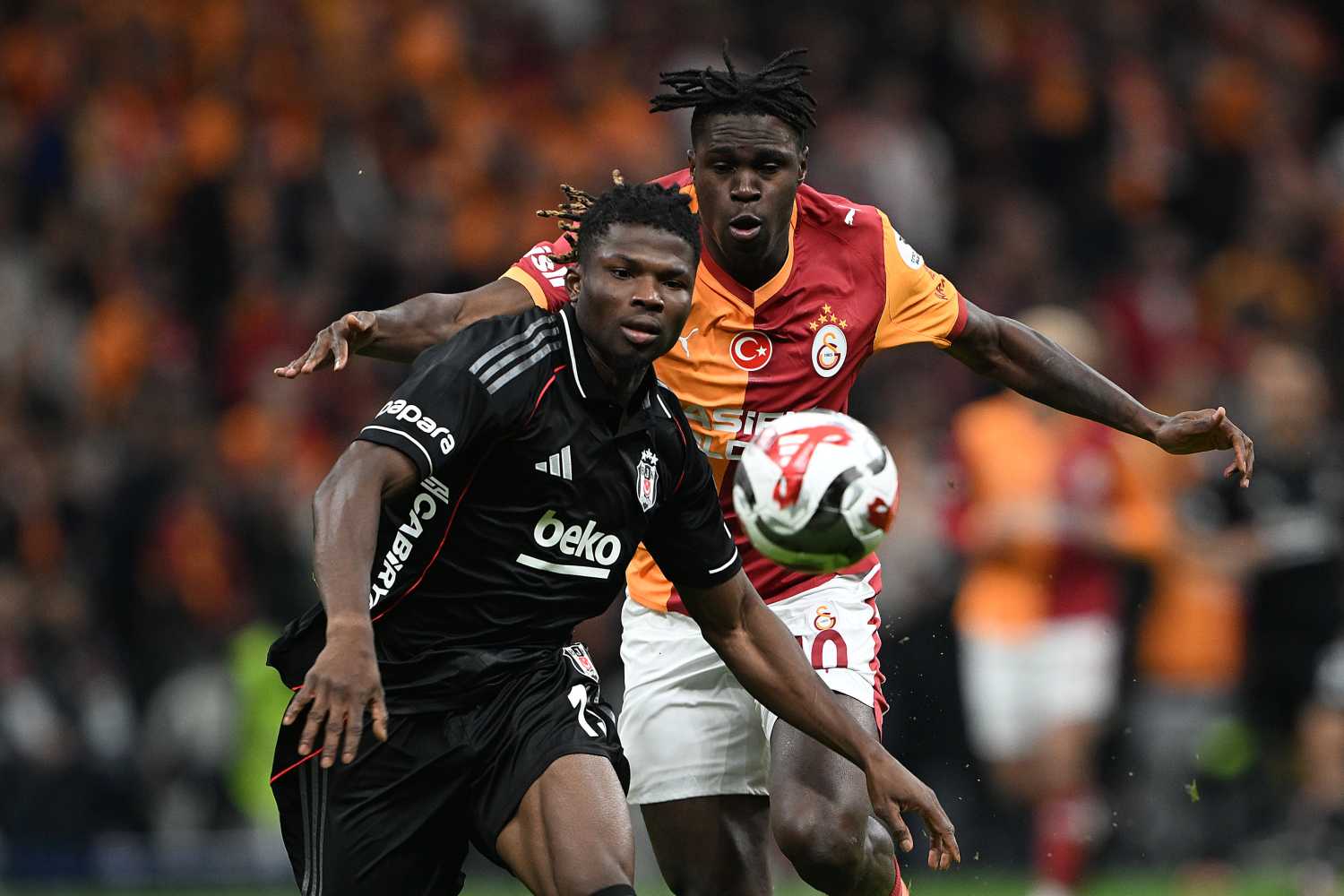 TRANSFER HABERİ: Beşiktaş’ın eski yıldızı Fenerbahçe’ye doğru! Anlaşma an meselesi