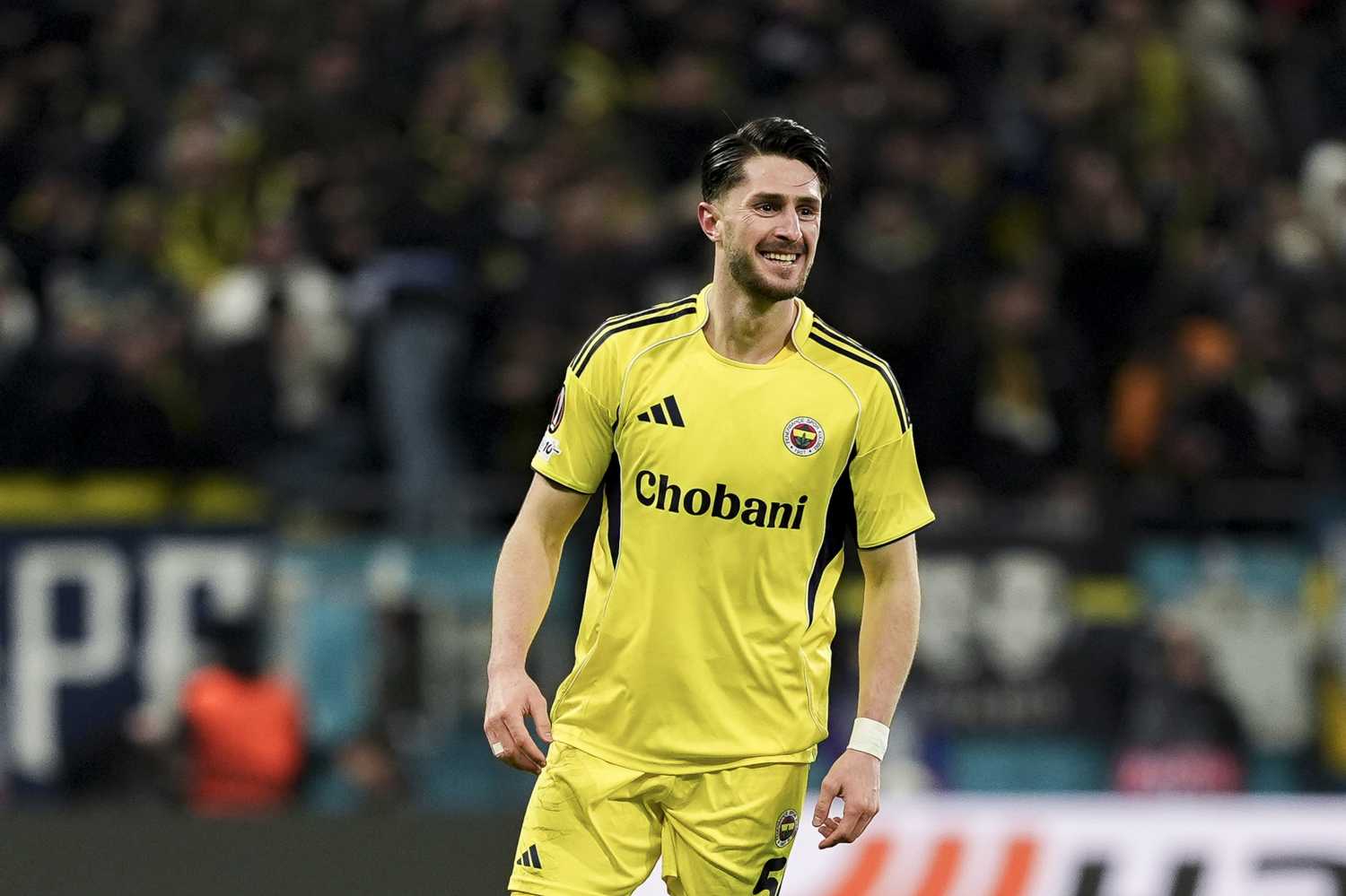 TRANSFER HABERİ: Fenerbahçe’de son dakika! İsmail Yüksek...