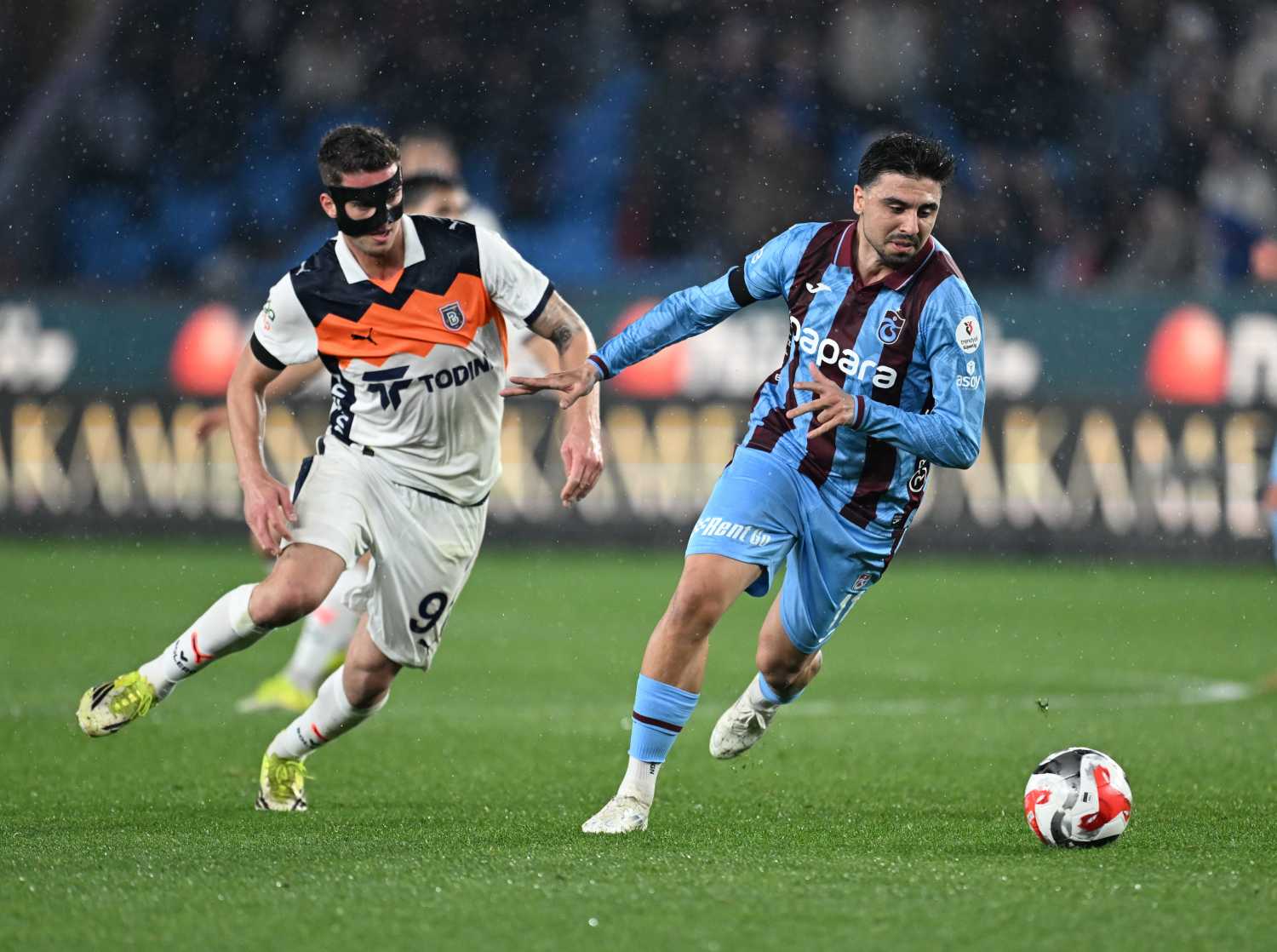 TRANSFER HABERİ: Fenerbahçe ve Başakşehir arasında sürpriz takas! Bertuğ Yıldırım’a karşılık...