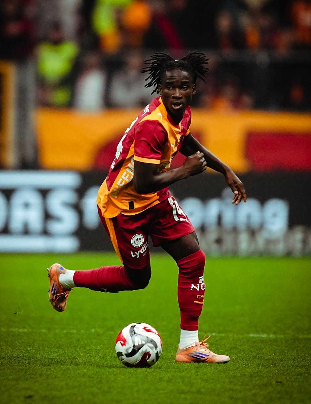 TRANSFER HABERİ: Transferde Nhaga sürprizi! Süper Lig’in yeni ekibine gidiyor