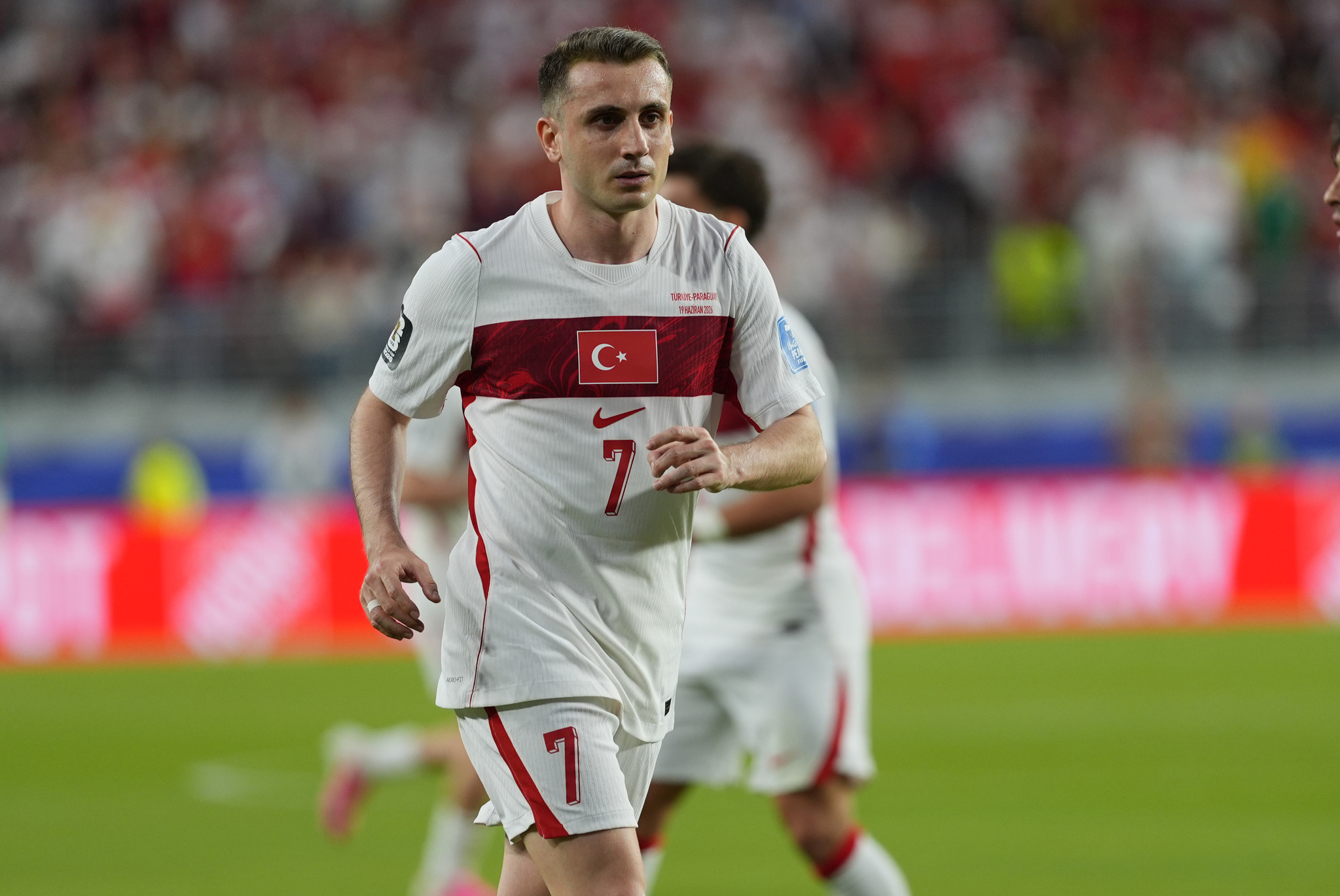 TRANSFER HABERİ: Kerem Aktürkoğlu’na flaş talip! Fenerbahçe’den ayrılacak mı?