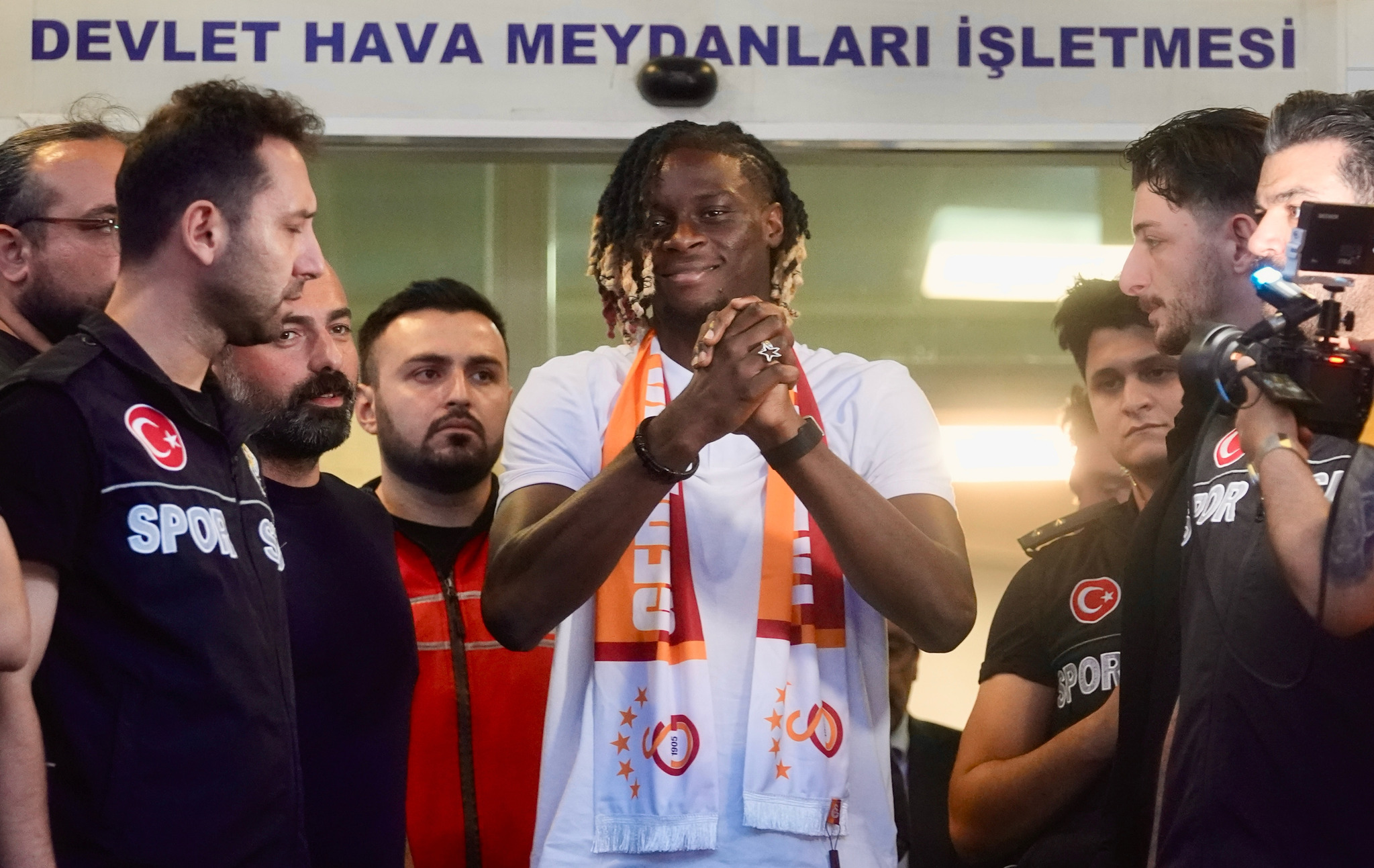 Galatasaray’dan dünya çapında transfer hamlesi!