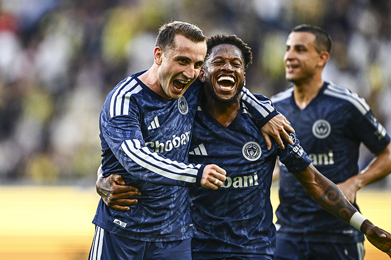 Fenerbahçe’de golcü planları değişti! Yabancı kuralının etkisiyle...