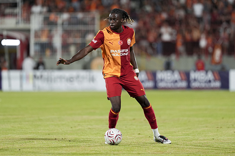 TRANSFER HABERİ: Galatasaray’a bir genç yıldız daha! Dünya Kupası’nda dikkat çekmişti
