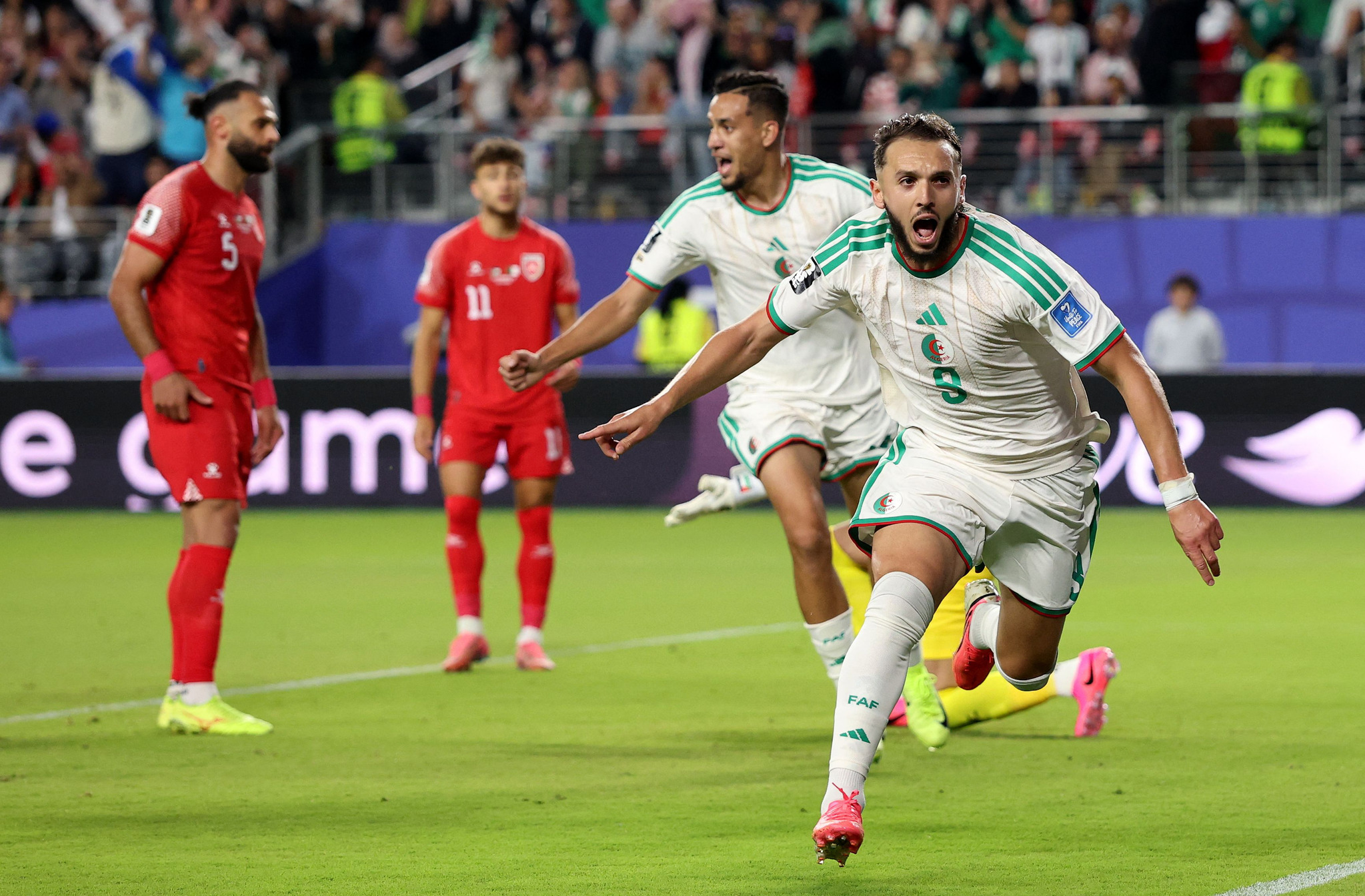 Galatasaray’da yeni transfer hedefi belli oldu! Osimhen’in alternatifi Fransa’dan geliyor