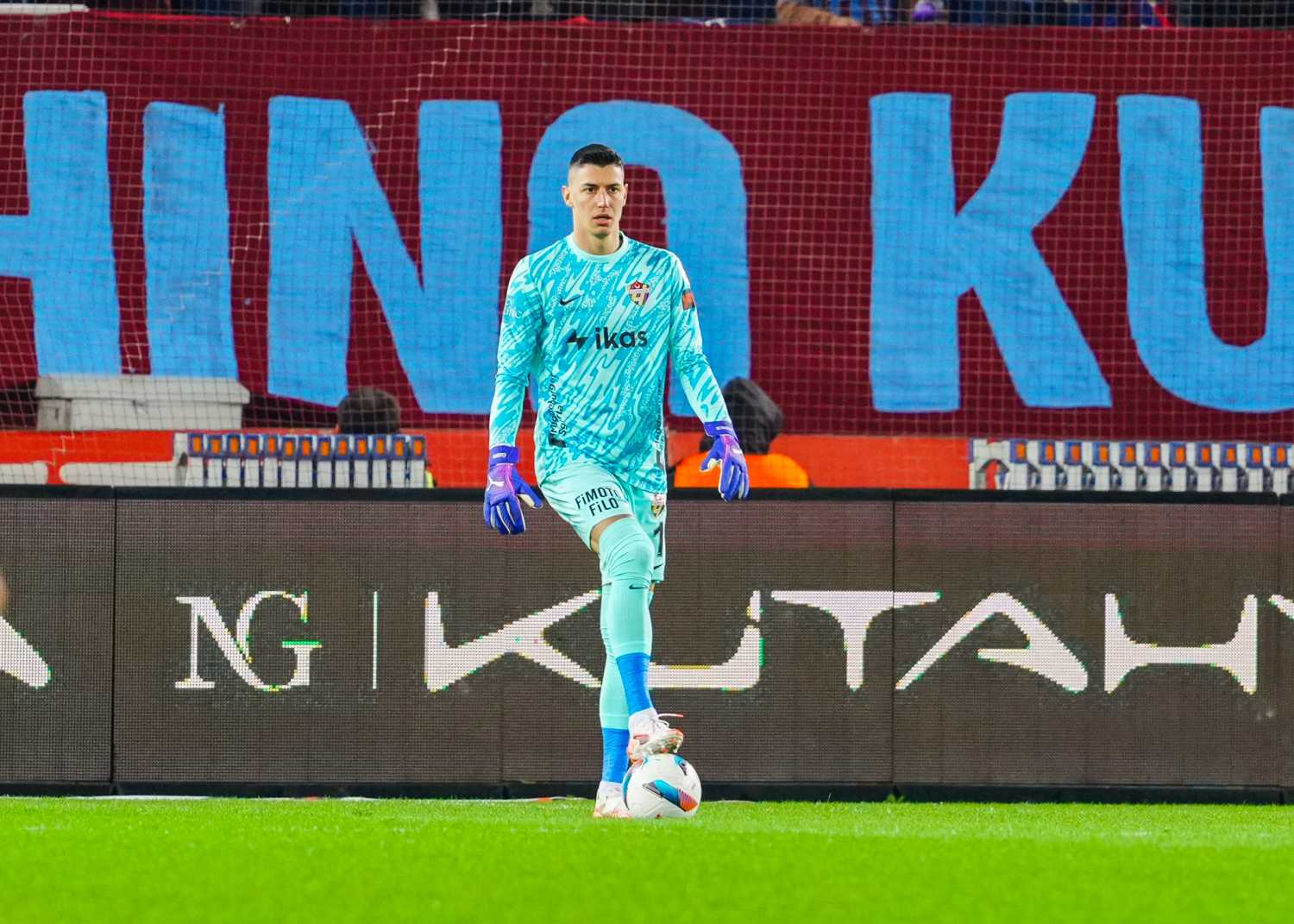 Fenerbahçe eski yıldızını yeniden kadrosuna katıyor! Transferde sıcak gelişme