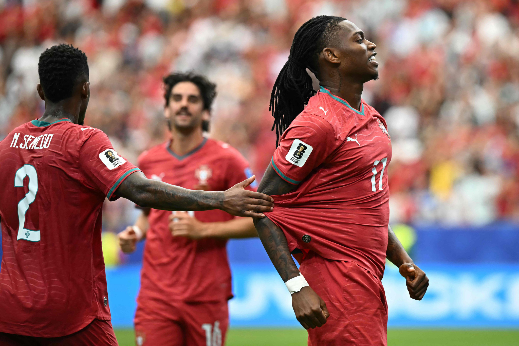 Rafael Leao’nun Galatasaray’a gelmesi için tek şart belli oldu! Milan Başkanı...