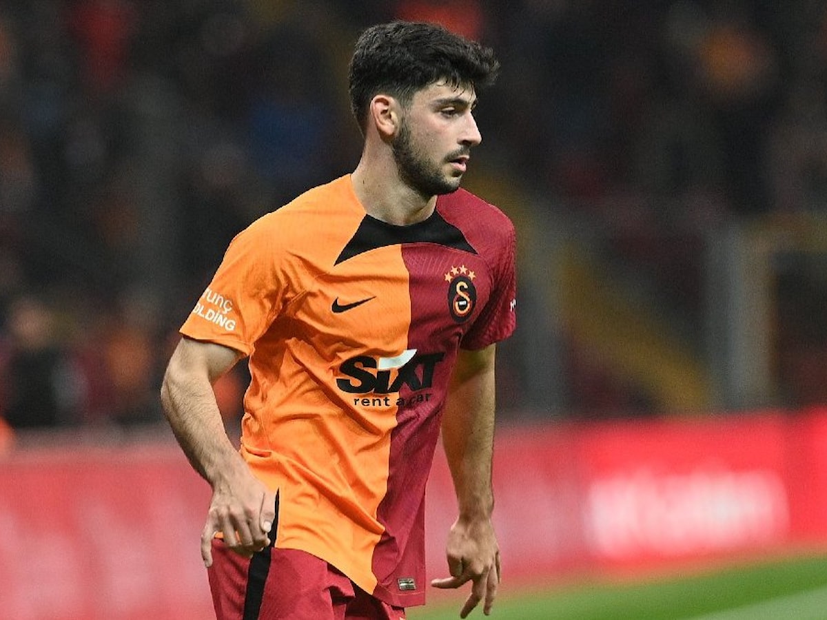 Yusuf Demir’den Galatasaray açıklaması: Kulüpte yaşanan şeyleri çok az kişi görmek ister!