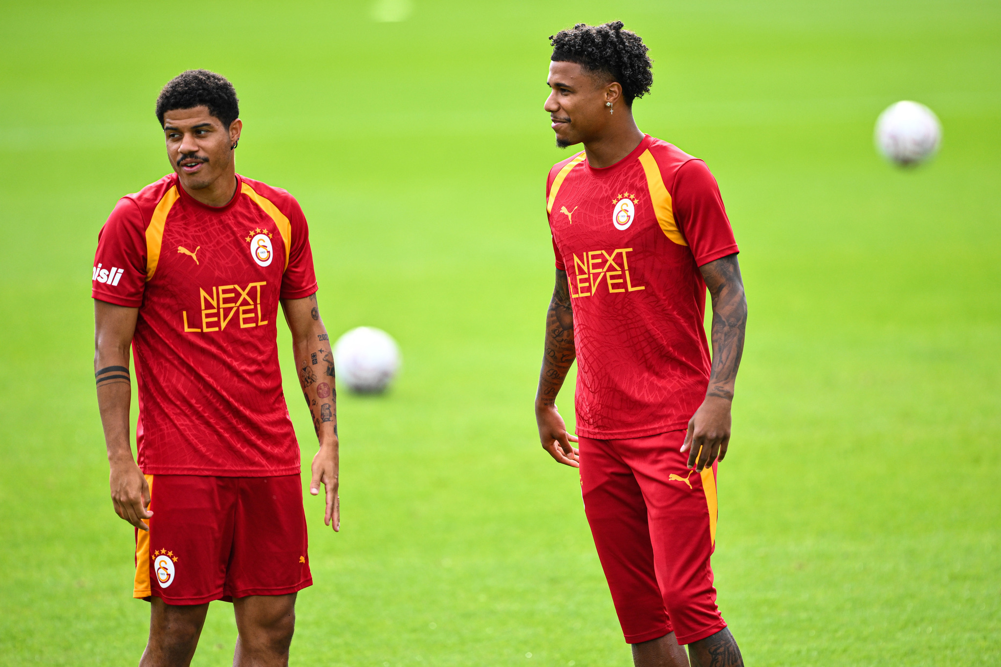 İngilizler transferde son durumu duyurdu! Galatasaray ve Tijjani Reijnders...