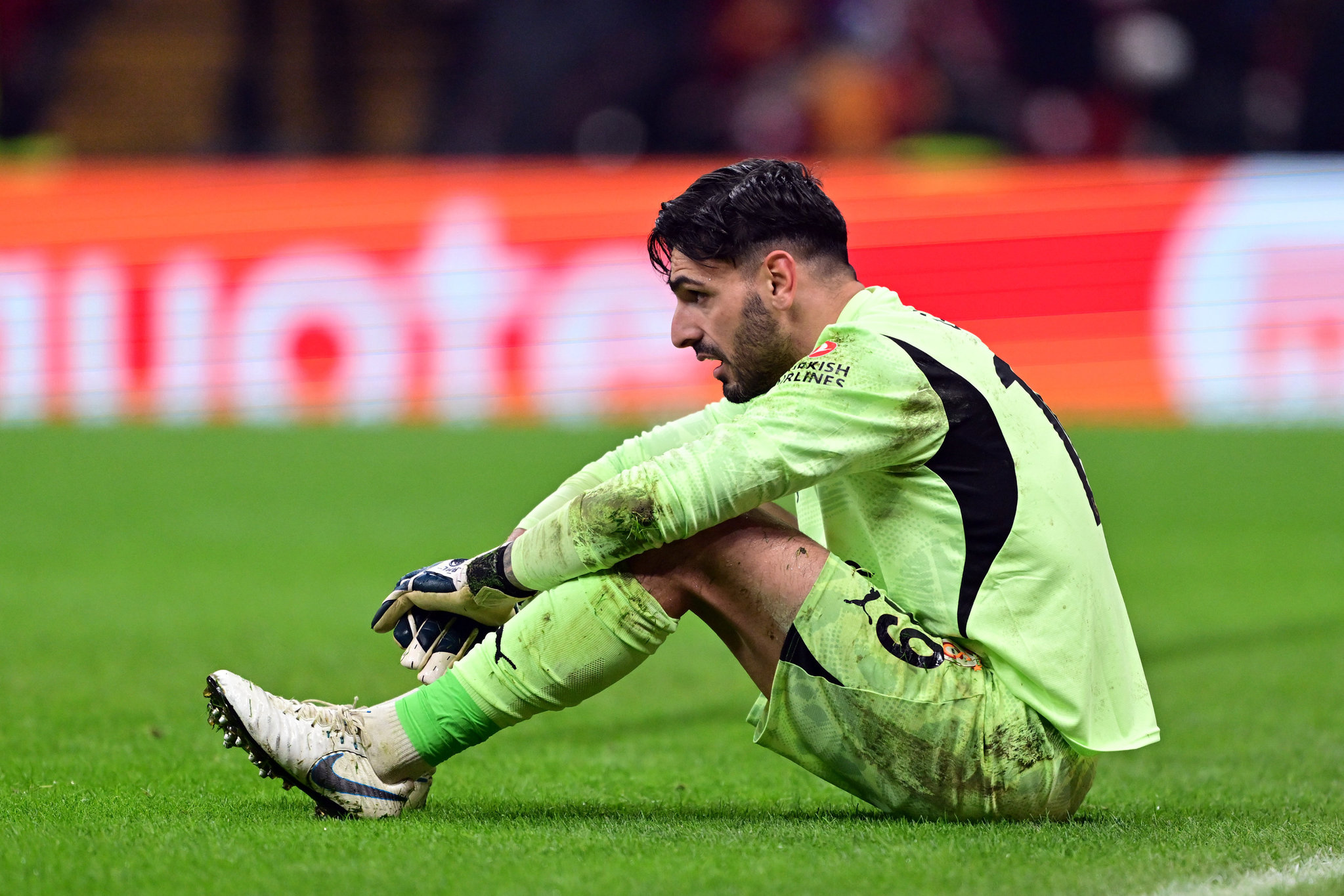 Galatasaray’da beklenen ayrılık gerçekleşiyor! Eski takımına dönmek üzere