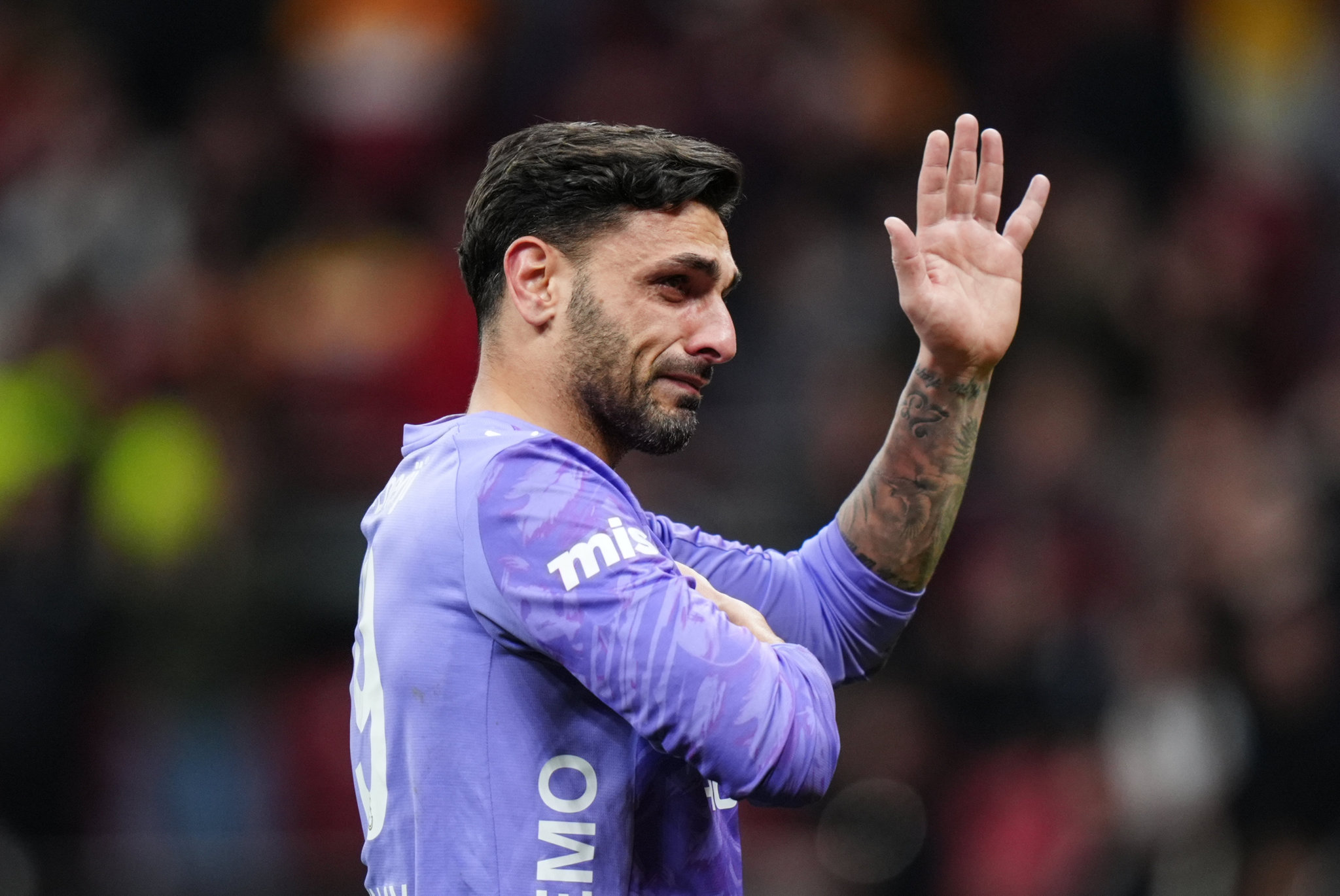 Galatasaray’da beklenen ayrılık gerçekleşiyor! Eski takımına dönmek üzere