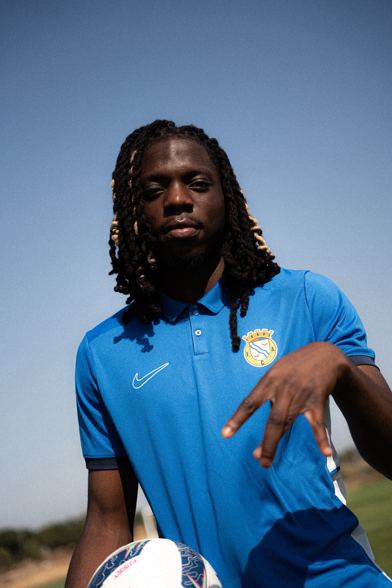 Galatasaray’a stoper transferinde sürpriz isim! Bastien Meupiyou...