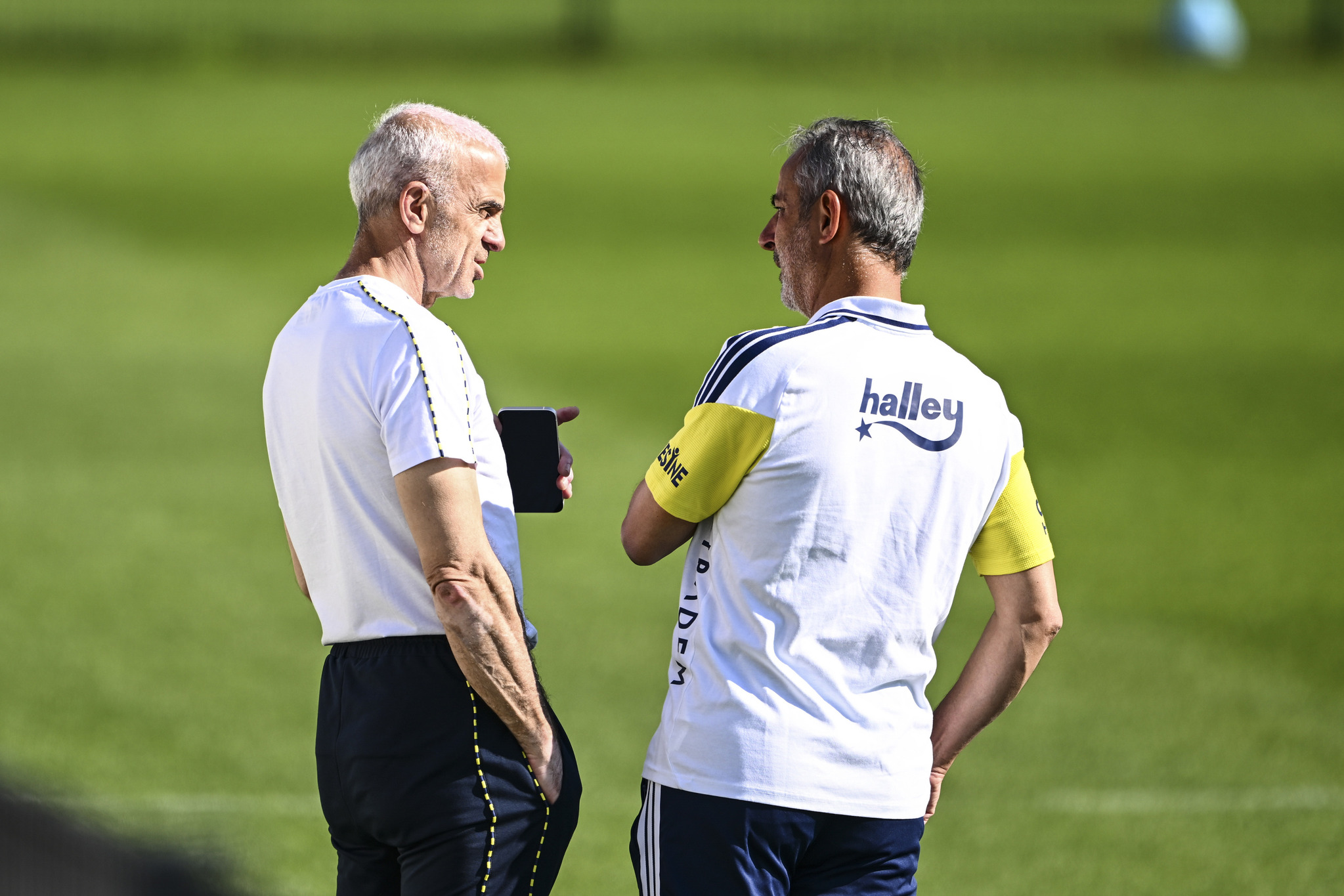Fenerbahçe’nin kasası dolup taşacak! 5 yıldız isim ile ayrılık
