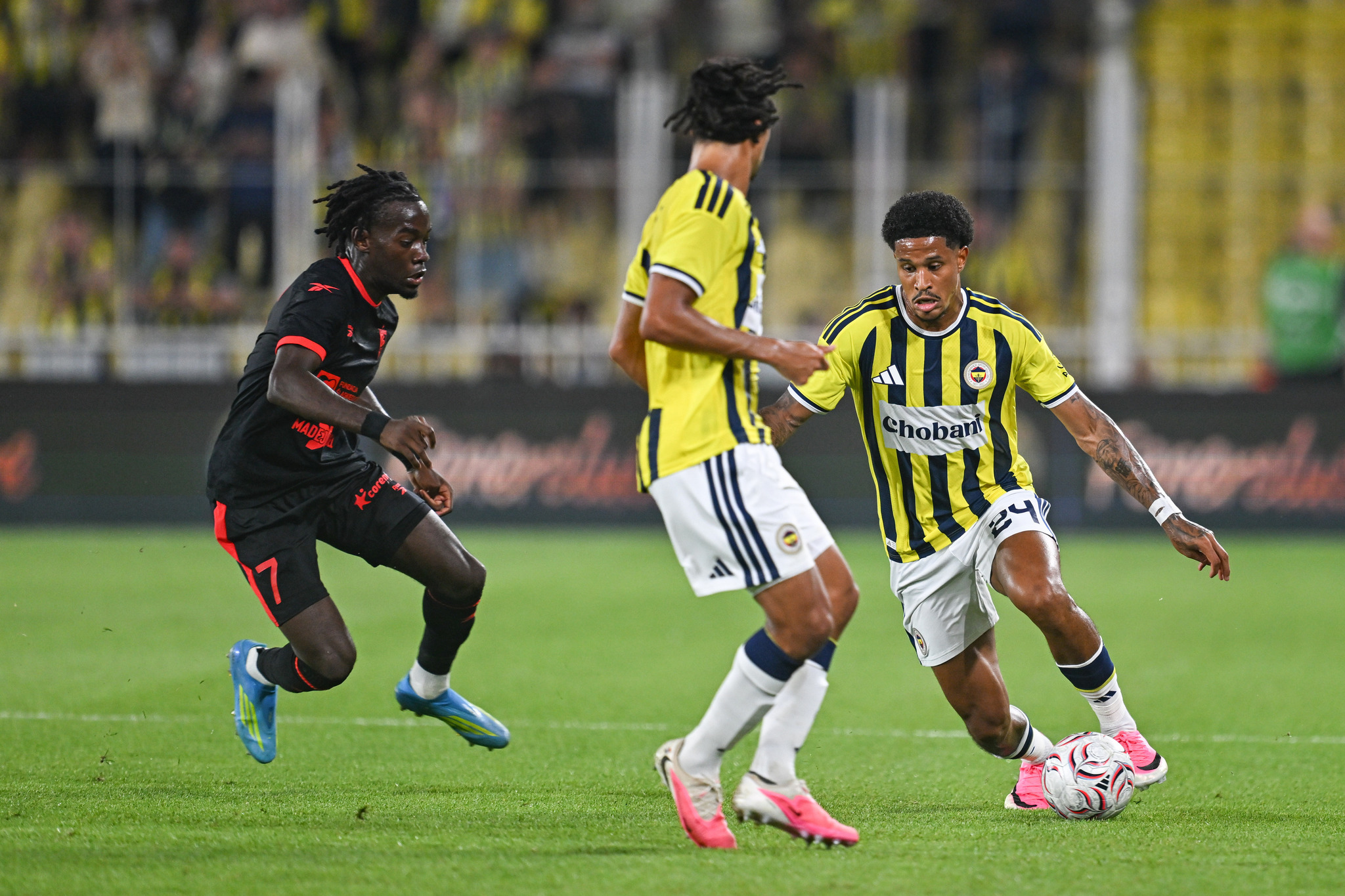 Fenerbahçe’nin kasası dolup taşacak! 5 yıldız isim ile ayrılık