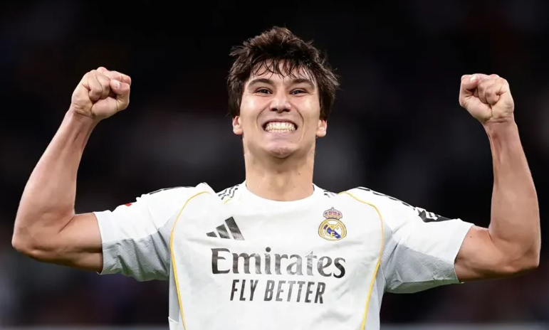Fenerbahçe istiyordu! 40 milyon euro’ya transfer oluyor
