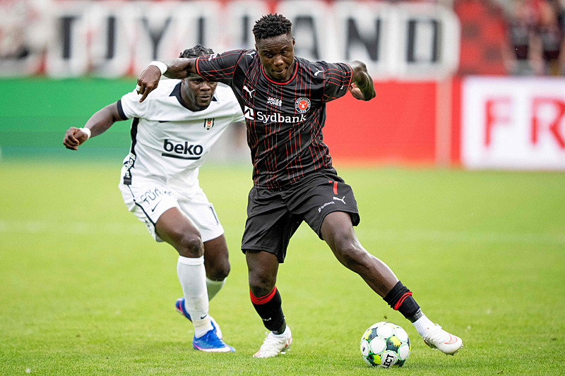 Galatasaray Osimhen’in alternatifini Danimarka’da buldu! Beşiktaş’a karşı beğeni topladı
