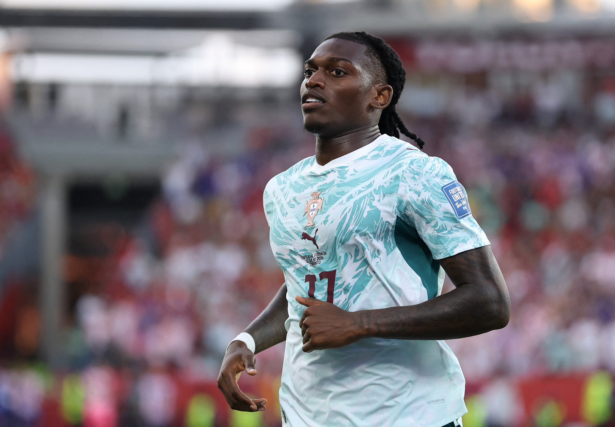 Fenerbahçe Leao için 2. teklifini hazırlıyor! Transferdeki flaş gelişmeyi İtalyanlar duyurdu