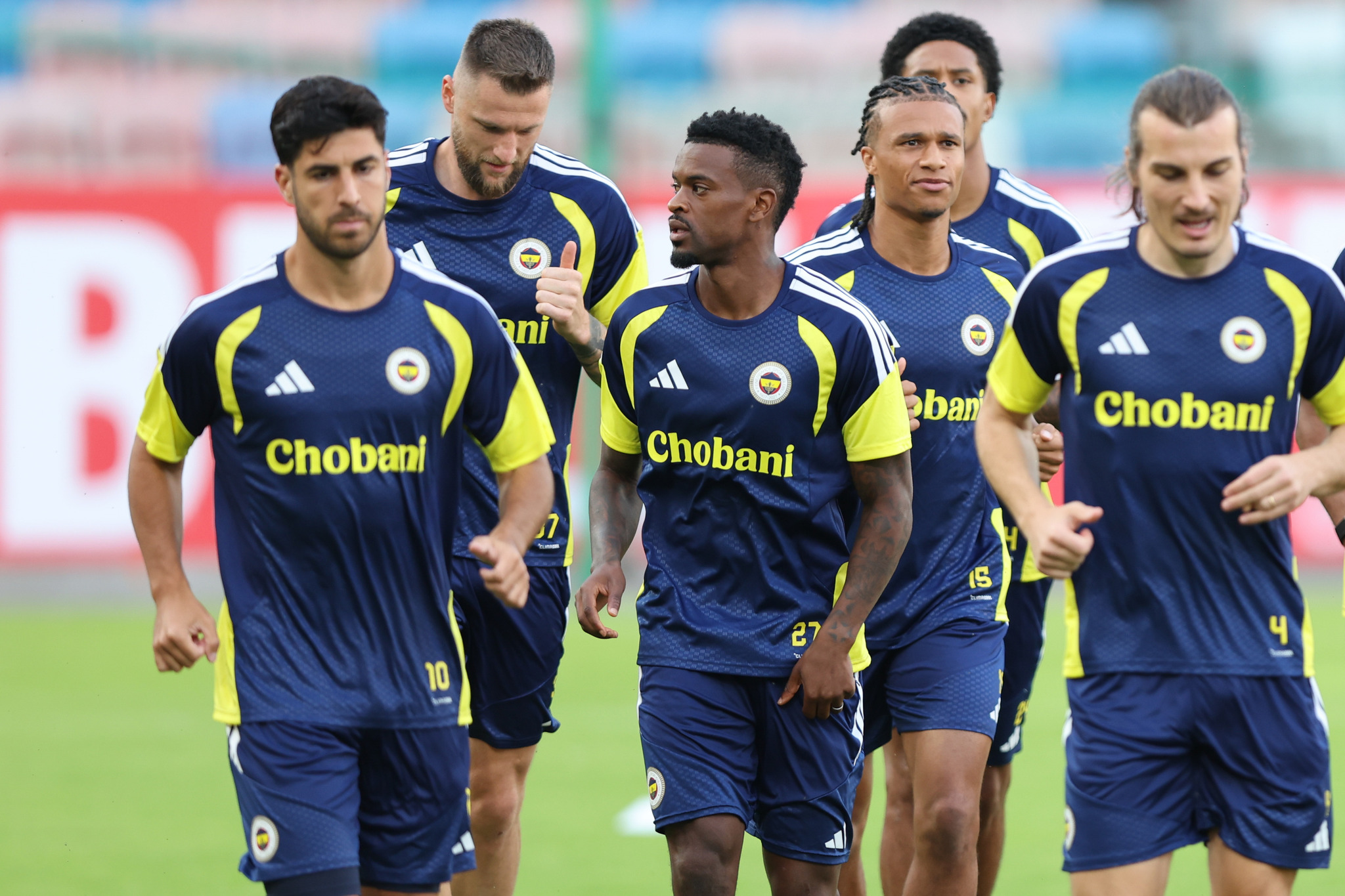 Fenerbahçe’de sürpriz ayrılık ihtimali! Devre arasında gelmişti