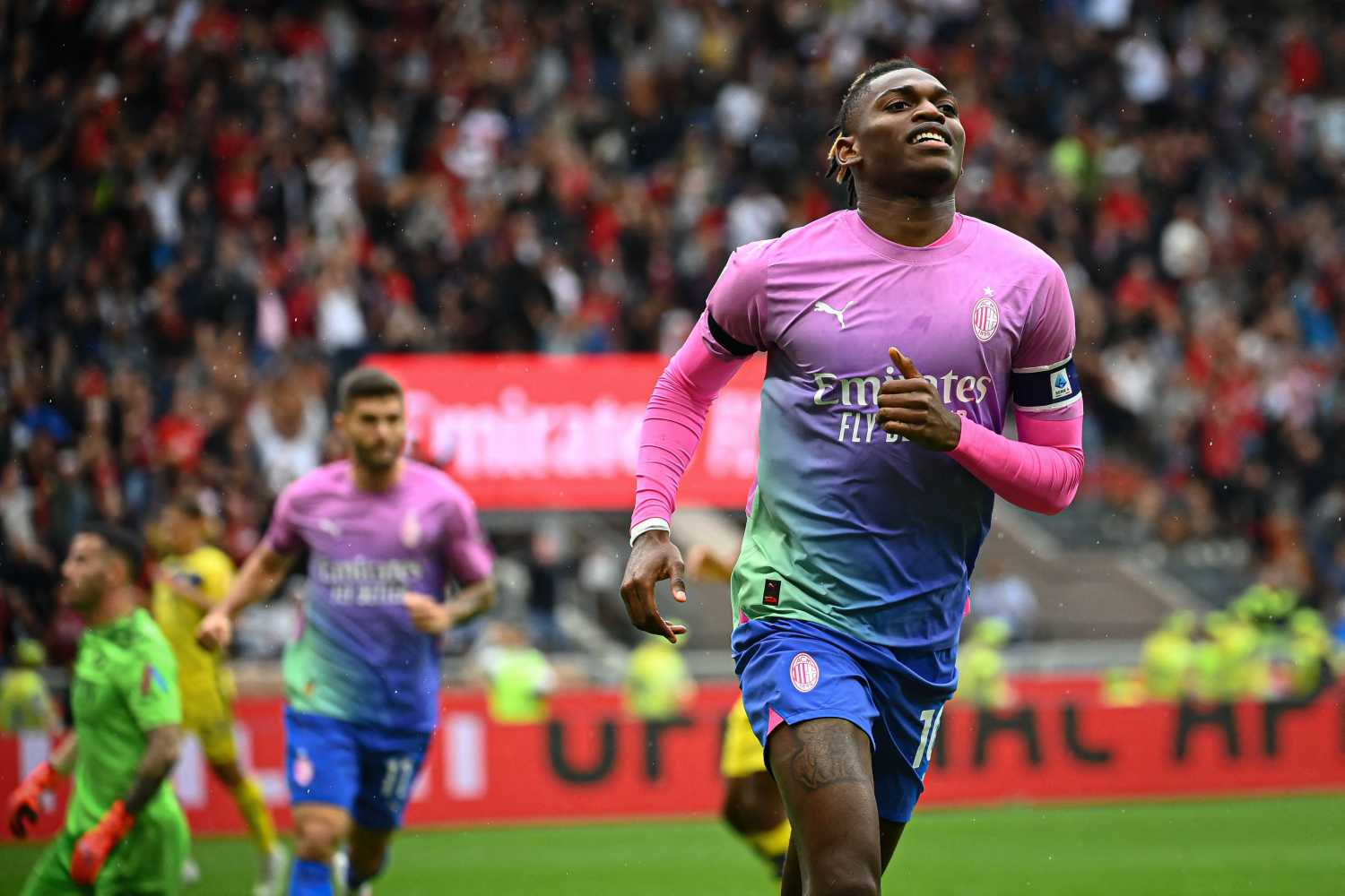 Milano’da 2. Leao zirvesi! İşte Fenerbahçe’nin yeni teklifi