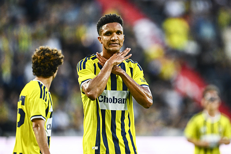 TRANSFER HABERİ: Fenerbahçe’de sıcak gelişme! Sözleşme feshi için görüşme talep etti