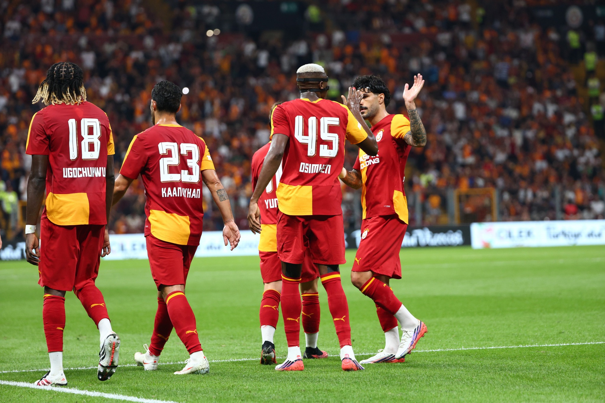 Levent Tüzemen’den Galatasaraylı yıldız hakkında şok sözler! Fiyasko, kim nasıl izlemiş?