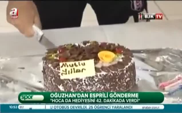 Oğuzhan'dan esprili gönderme