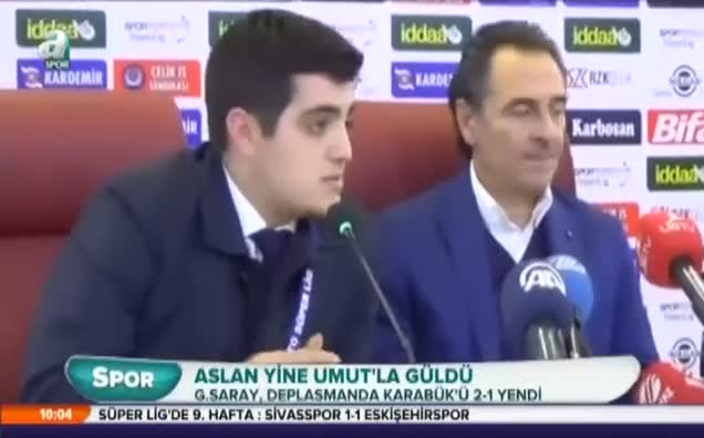 Aslan yine Umut'la güldü