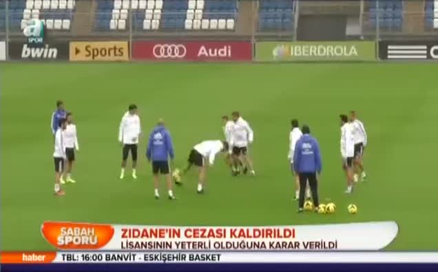 Zidane'ın cezası kaldırıldı