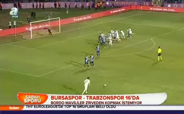 Bordo mavililer zirveden kopmak istemiyor