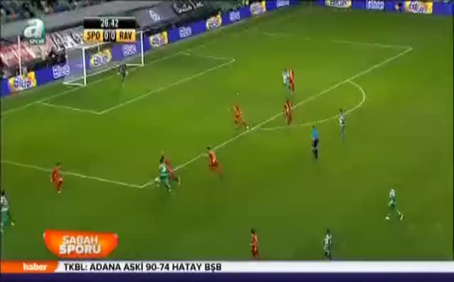 Sporting zirve takibini sürdürdü
