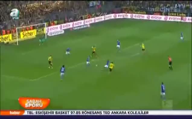 Ruhr Derbisi Dortmund'un