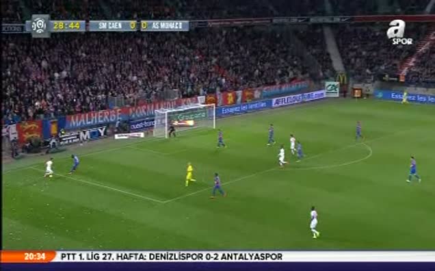 Gol perdesini Martial açtı!