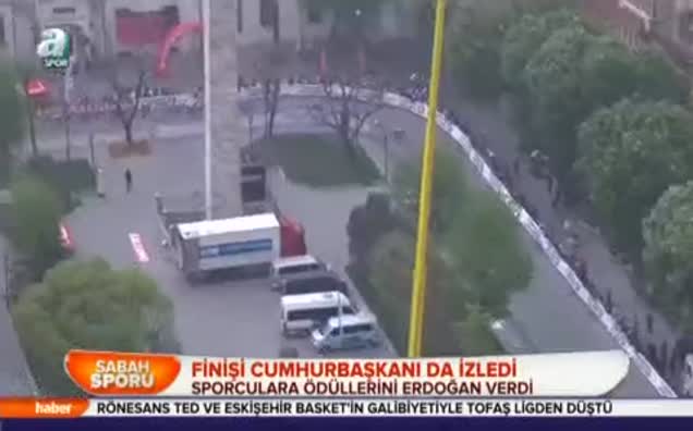 Sporculara ödüllerini Erdoğan verdi