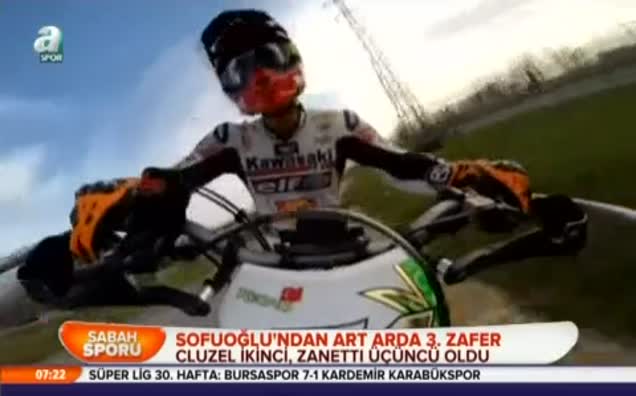 Sofuoğlu'ndan art arda 3. zafer
