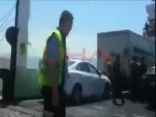 Emre ile taraftar kavgası kamerada