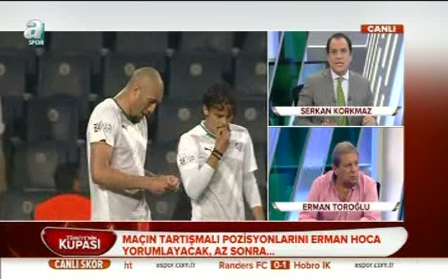 Saracoğlu'nda sahaya çakı atıldı!