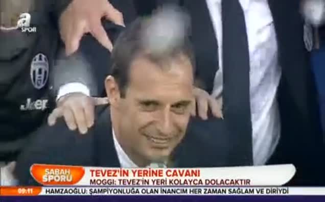 Tevez'in yerine Cavani
