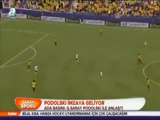 Podolski imzaya geliyor