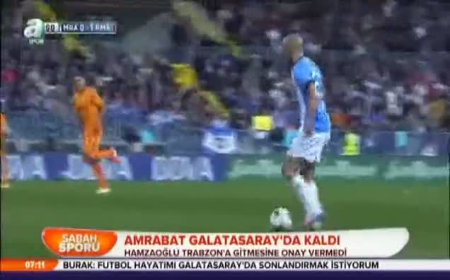 Amrabat Galatasaray'da kaldı