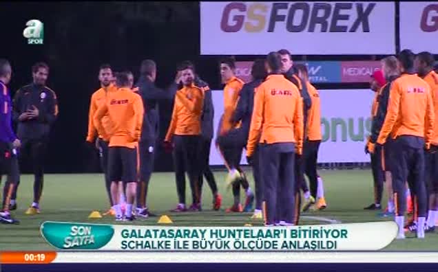 Huntelaar transferi bitti gibi!