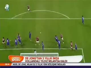 De Jong'tan 3 yıllık imza