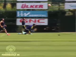 Nani Diego'yu pazara yolladı
