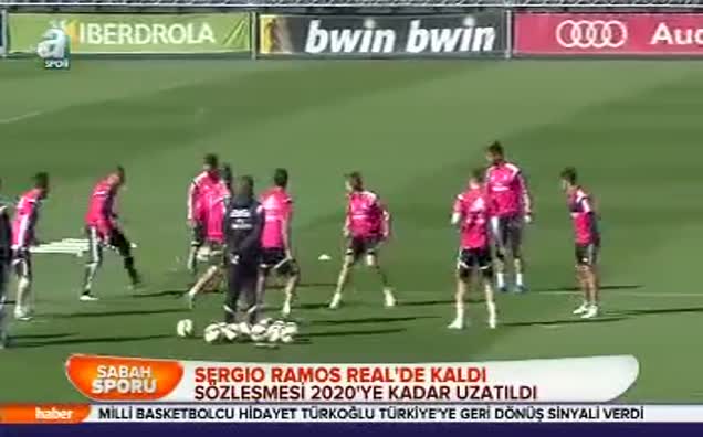 Sergio Ramos Real'de kaldı