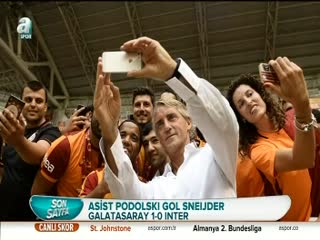 Wesley Sneijder; Mancini'yi üzdü!