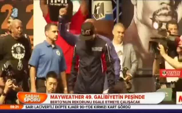 Mayweather 49. galibiyetin peşinde