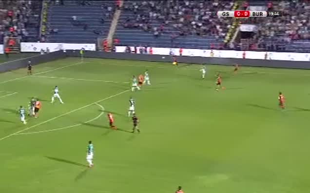 Mert Günok kalesinde devleşti!