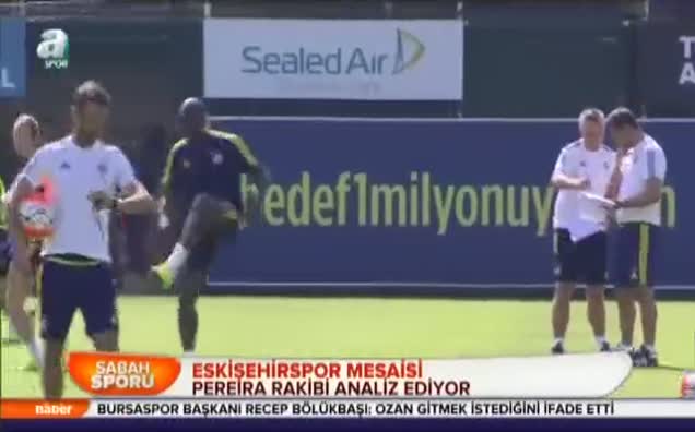 Van Persie'nin durumu perşembe netleşecek