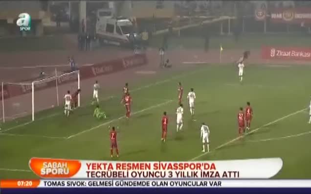 Yekta resmen Sivasspor'da